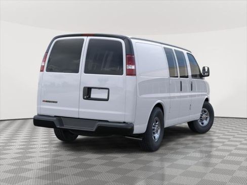 New 2025 Chevrolet Express 2500 w/ Driver Convenience Package image 4