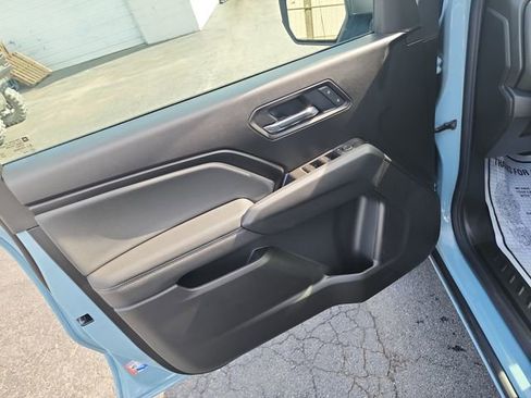 New 2026 Chevrolet Colorado LT image 17