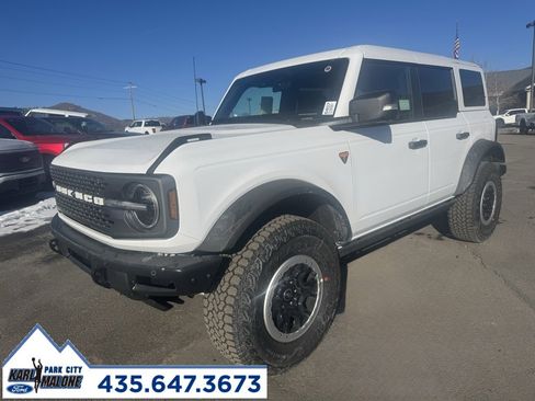New 2025 Ford Bronco Badlands image 7