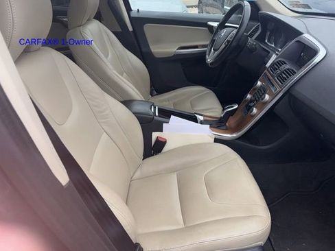 Used 2017 Volvo XC60 T6 Inscription w/ Preferred Option Package image 7