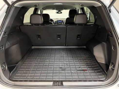 Used 2021 Chevrolet Equinox Premier FWD image 14