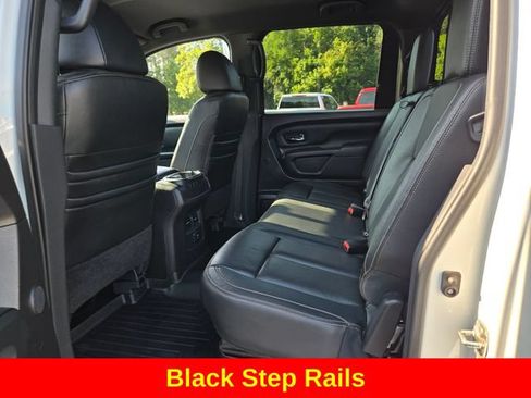Used 2018 Nissan Titan SL w/ Midnight Edition AWD/4WD image 12