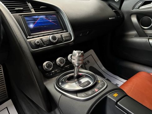 Used 2009 Audi R8 V8 AWD/4WD image 22