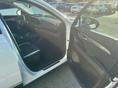 Used 2026 Buick Envision Sport Touring AWD/4WD image 9