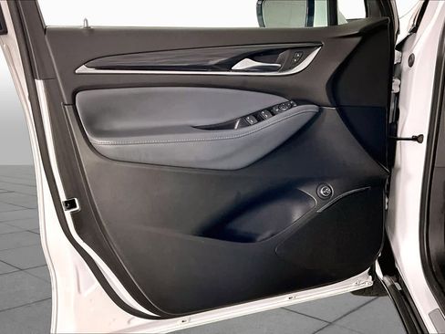 Certified 2024 Buick Enclave Essence w/ Experience Buick Package FWD image 21