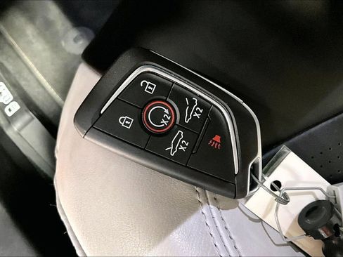 Used 2021 Chevrolet Corvette Stingray Preferred Cpe w/ Z51 Performance Package image 13