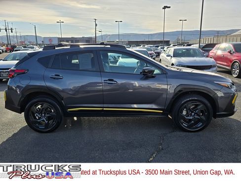 Used 2024 Subaru Crosstrek 2.5i Sport w/ Crosstrek Mirror Package image 6