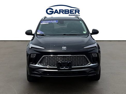 Used 2025 Buick Encore GX Avenir w/ Avenir Convenience Package AWD/4WD image 8