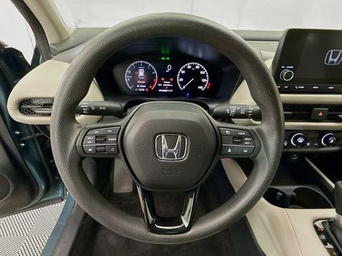 Used 2023 Honda HR-V LX image 13