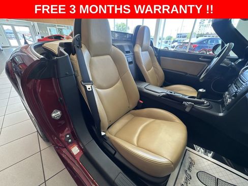 Used 2010 MAZDA MX-5 Miata Grand Touring w/ Premium Pkg RWD image 20