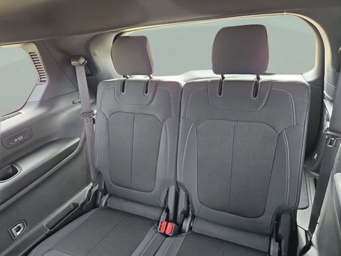 New 2025 Jeep Grand Cherokee L Laredo w/ Luxury Tech Group I RWD image 17