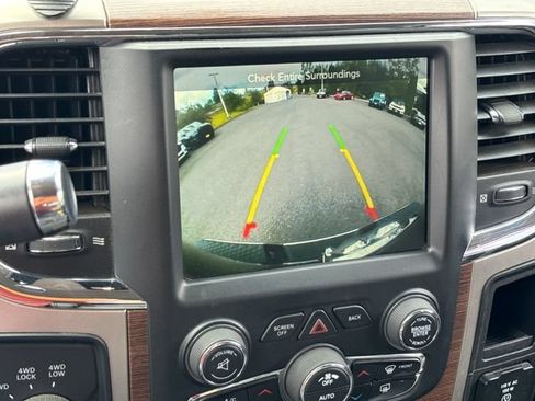 Used 2017 RAM 2500 Laramie w/ Convenience Group AWD/4WD image 27