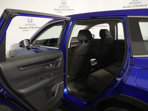 Used 2024 Honda CR-V LX image 10