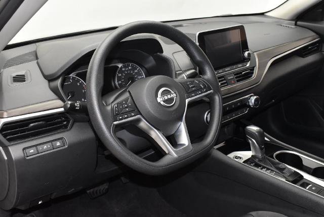 Certified 2024 Nissan Altima 2.5 SV AWD/4WD image 15