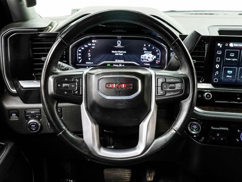 Used 2025 GMC Sierra 1500 SLT AWD/4WD image 22