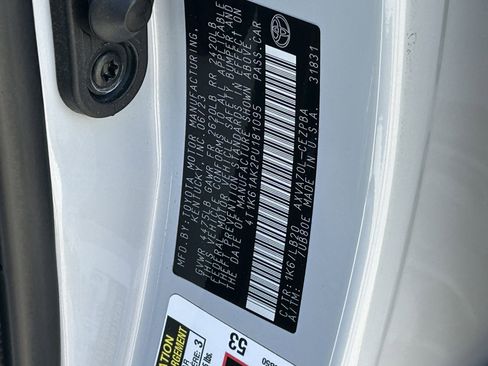 Used 2023 Toyota Camry XSE FWD image 29