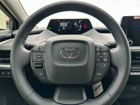 New 2026 Toyota Prius LE FWD image 16