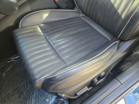 Used 2022 Genesis G70 2.0T w/ Prestige Package image 11