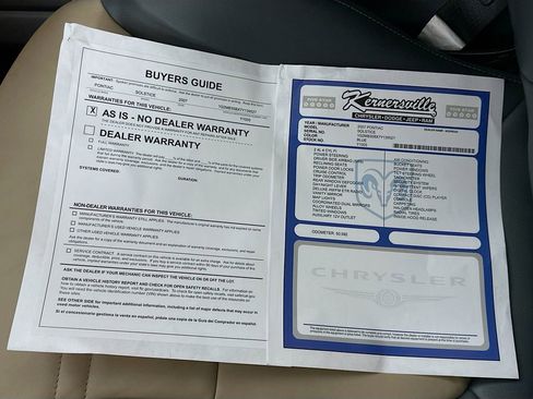 Used 2007 Pontiac Solstice Convertible w/ Premium Package RWD image 26