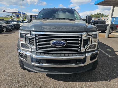 Used 2021 Ford F450 Lariat w/ Lariat Ultimate Package image 2