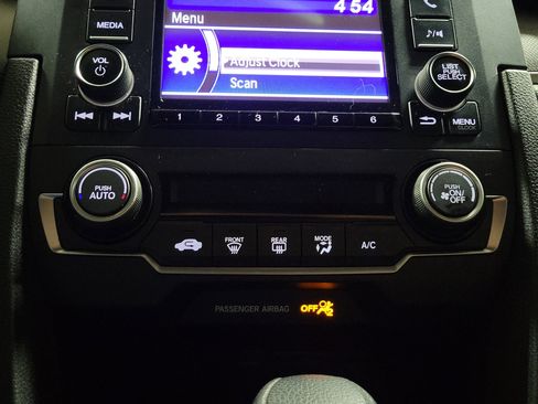 Used 2018 Honda Civic LX image 30