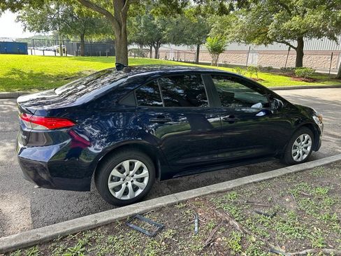 Used 2024 Toyota Corolla LE FWD image 6