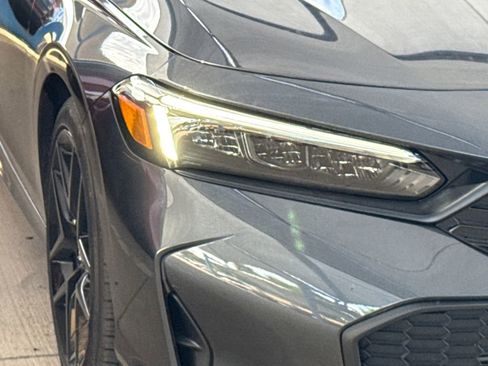 Used 2025 Honda Civic Sport image 5