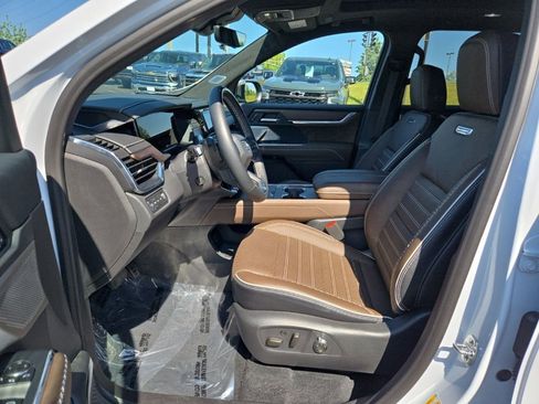 Used 2026 GMC Acadia Denali Ultimate AWD/4WD image 18