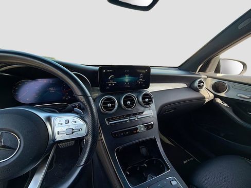 Used 2022 Mercedes-Benz GLC 300 image 29