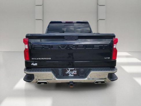 Used 2024 Chevrolet Silverado 1500 LTZ w/ LTZ Premium Package AWD/4WD image 5