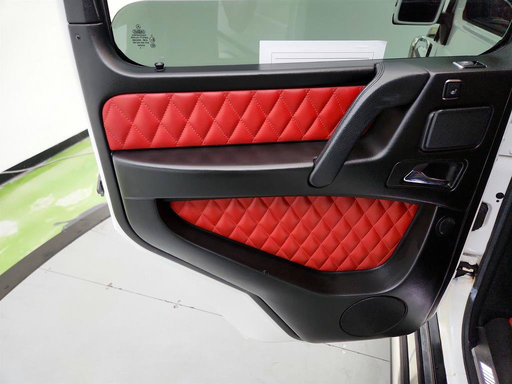 Used 2015 Mercedes-Benz G 63 AMG 4MATIC image 25