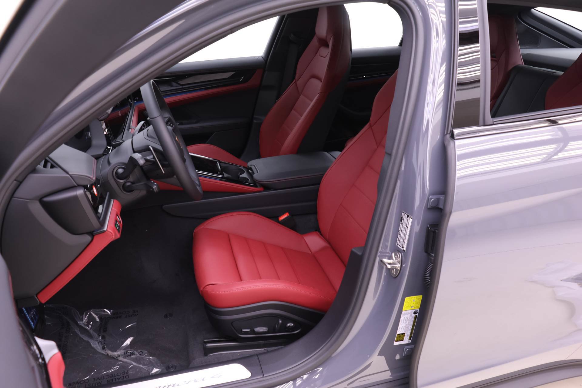 New 2026 Porsche Panamera 4 AWD/4WD image 4