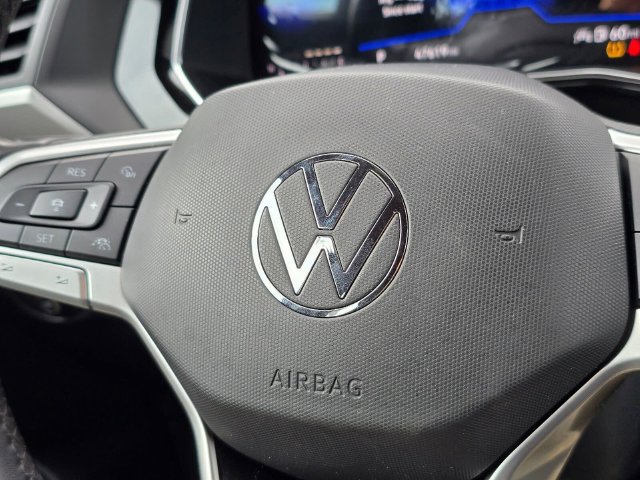 Used 2023 Volkswagen Jetta Sport FWD image 29