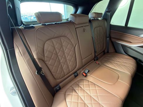 New 2026 BMW X5 sDrive40i w/ Premium Package image 32