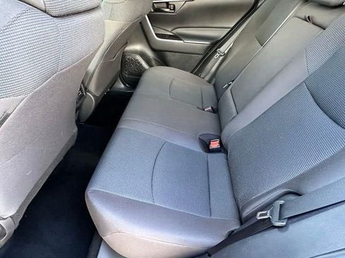 Used 2023 Toyota RAV4 LE FWD image 7