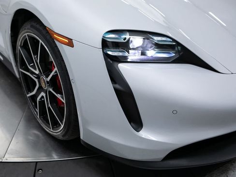 Certified 2024 Porsche Taycan 4S AWD/4WD image 12