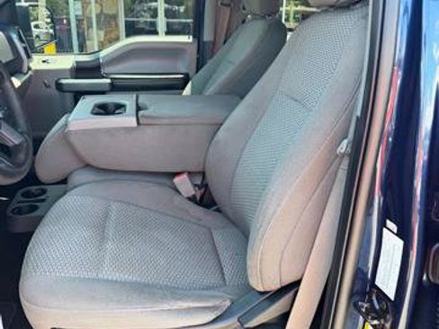 Used 2018 Ford F150 XLT AWD/4WD image 9