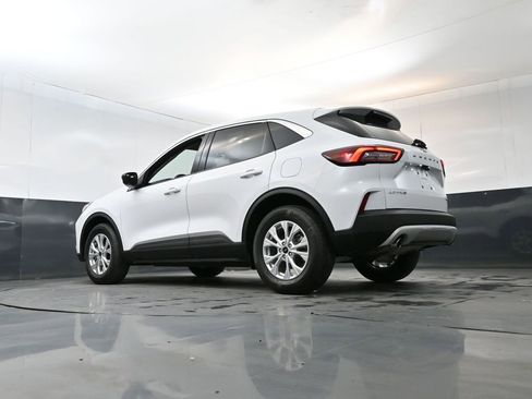 Used 2023 Ford Escape Active AWD/4WD image 21