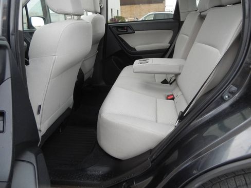 Used 2015 Subaru Forester 2.5i Premium w/ All-Weather Package AWD/4WD image 30