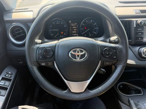 Used 2018 Toyota RAV4 LE w/ All Weather Liner Package AWD/4WD image 12