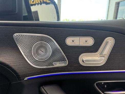 Used 2020 Mercedes-Benz GLE 350 4MATIC w/ Premium Package image 16