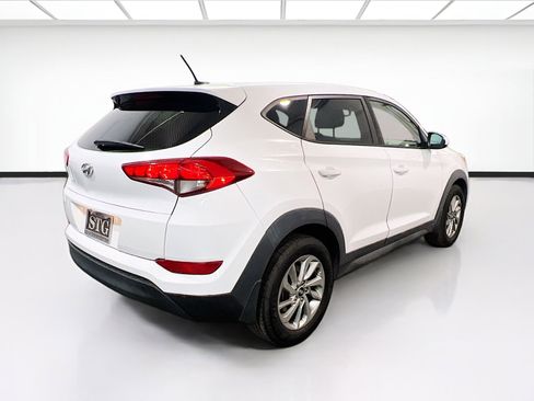 Used 2016 Hyundai Tucson SE image 4
