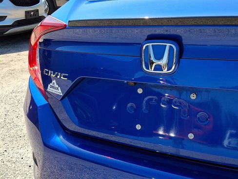 Used 2021 Honda Civic Sport image 16