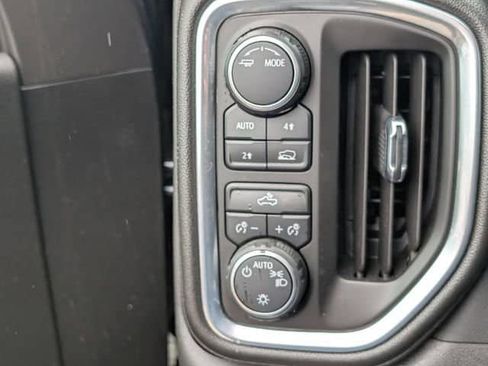 Certified 2022 Chevrolet Silverado 1500 LT AWD/4WD image 24