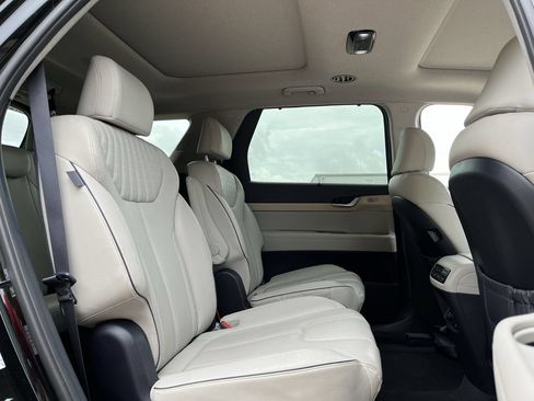 Used 2024 Hyundai Palisade Limited AWD/4WD image 28