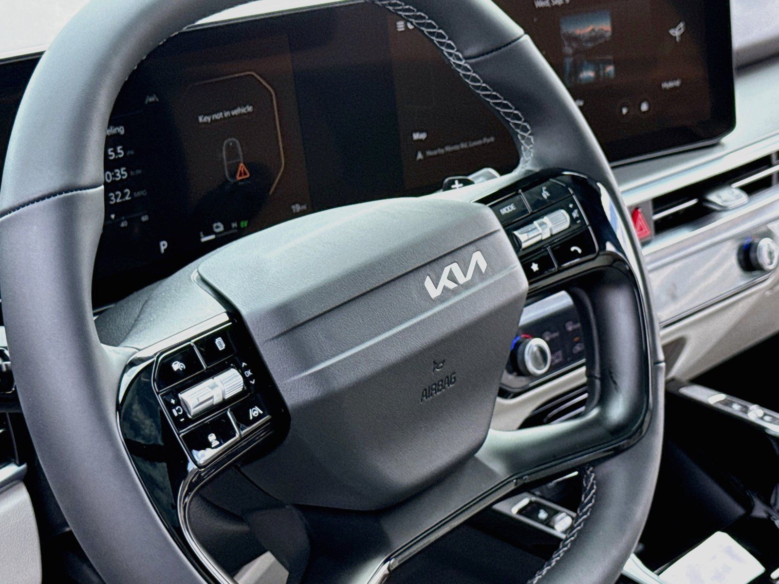 New 2026 Kia Sorento SX Prestige AWD/4WD image 5
