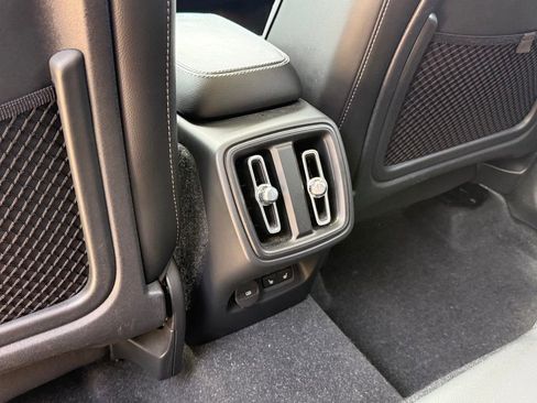 Used 2023 Volvo XC40 B5 Plus w/ Driver Assist Package AWD/4WD image 21