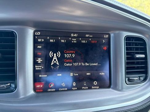 Used 2022 Dodge Charger R/T w/ Plus Group RWD image 20