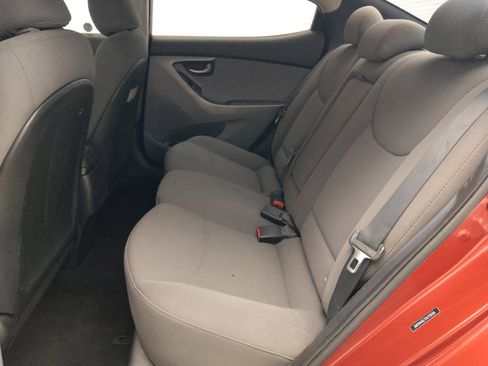 Used 2016 Hyundai Elantra SE FWD image 18