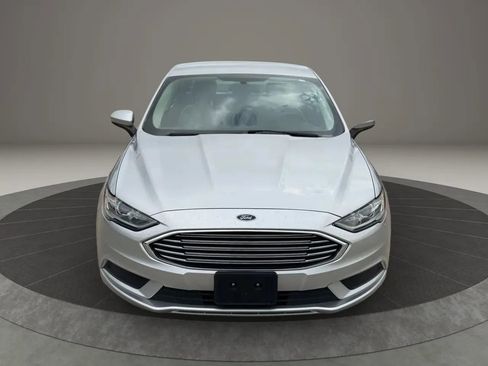 Used 2018 Ford Fusion S image 14